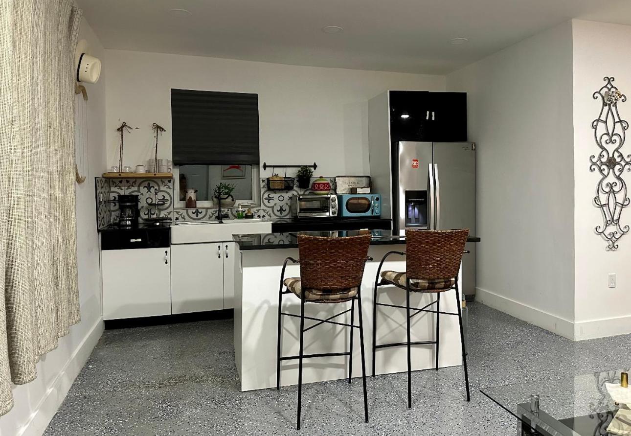 Flora'S Garden Apartment/Studio Βόρειο Μαϊάμι Εξωτερικό φωτογραφία